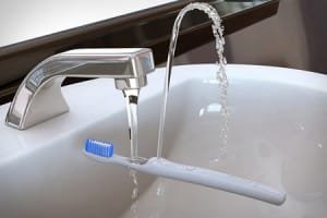 Lee más sobre el artículo Rinser toothbrush la ultima tecnología en cepillo de dientes